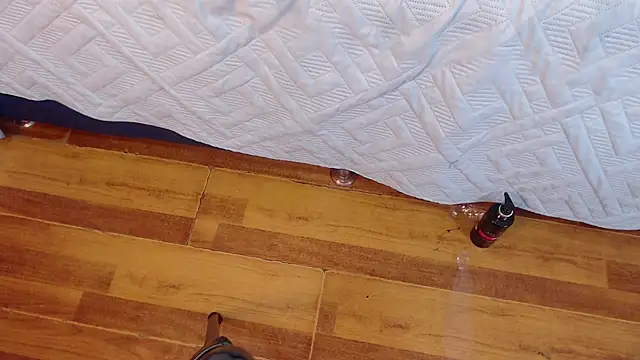 Živý XXX chat Alma_Monclair_