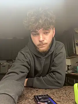 Онлайн чат XXX dommydom7177