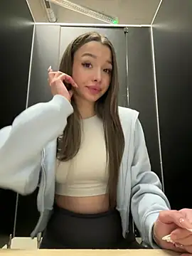 barbiehumpxxx Show in webcam