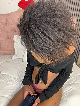 Morena_fireのウェブカメラショー