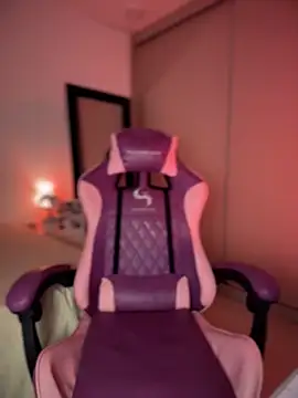 Hips_hannah 现场XXX聊天