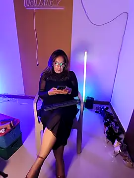 Chat +18 de Rubi424 ao vivo