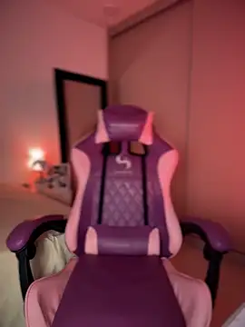 Chat +18 de Hips_hannah ao vivo