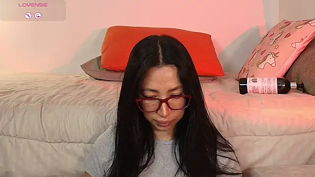 Živý XXX chat lilyy_evanss