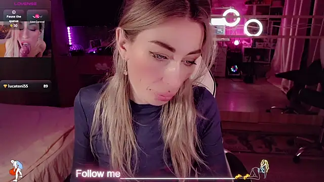 AnnieGOld_のライブXXXチャット