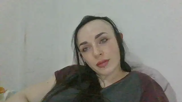 Chatroom XXX en direct de Trinsy_Love