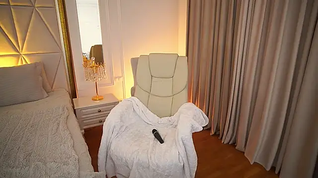 GraceCandy live XXX chat