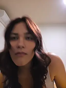 Chat XXX en directo de MiaRides19