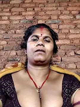 Pokazy przed kamerką – Hot_di97