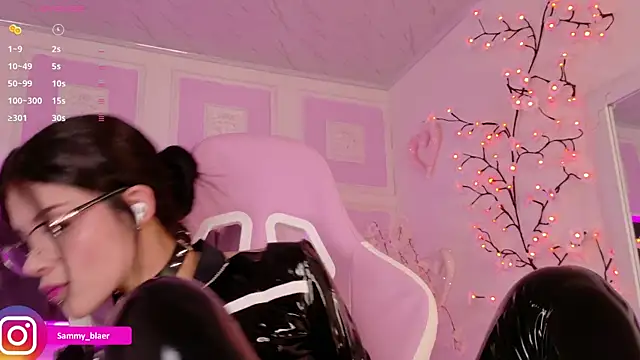 Sammyblaer Adlı Modelin Canlı XXX Sohbeti