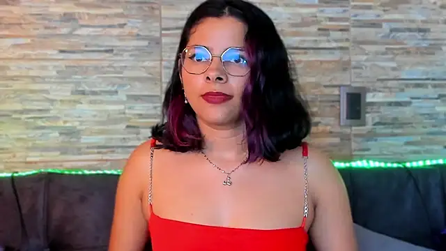 دردشة nath_redrex الجنسية المباشرة