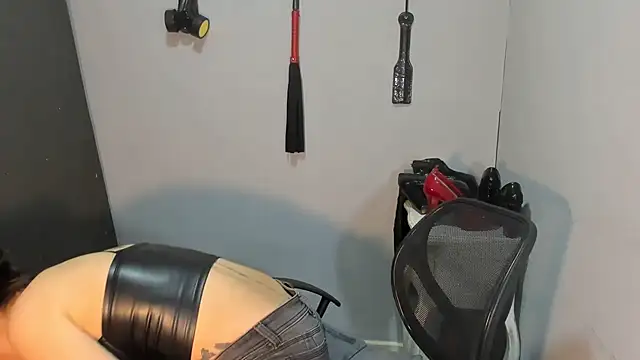 sandyquinnxx's Webcam Show