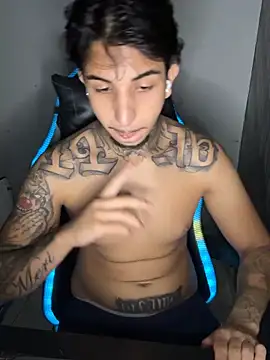 RealGdiass Chat XXX live