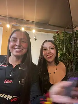 دردشة ArianaDominguezPink_ الجنسية المباشرة