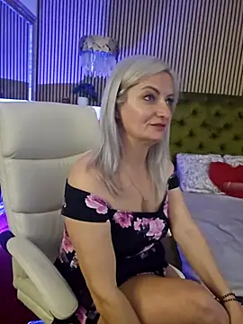 LadyTouch Live XXX-chat