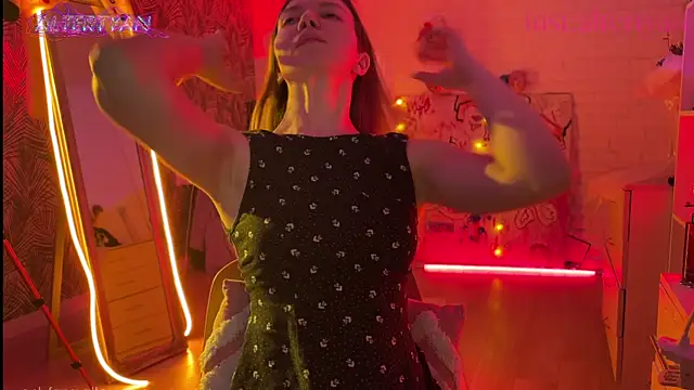 Chatroom XXX en direct de altertyan