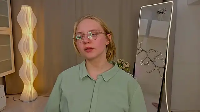 Chatroom XXX en direct de AlicaCohill