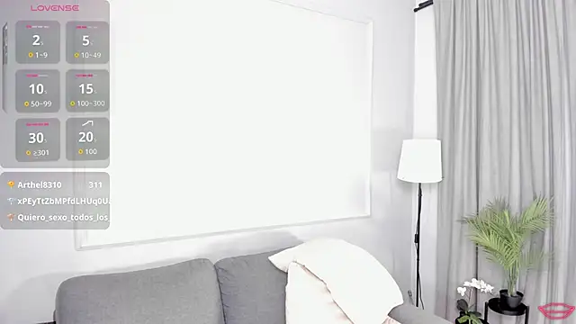 BrianaHazel Chat XXX live