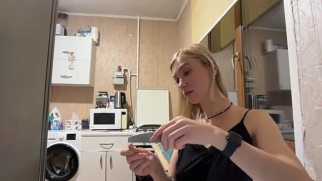 Chatroom XXX en direct de AngelJeni