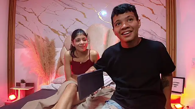 Chatroom XXX en direct de Miaa_Hero