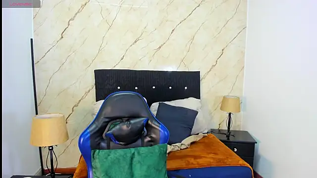 helena_copper_ Chat XXX in diretta