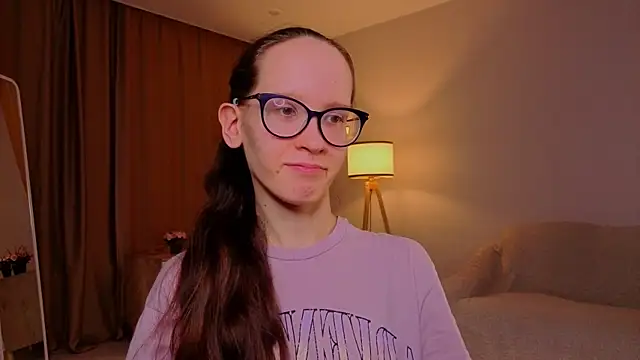 Chatroom XXX en direct de BettyBrowni