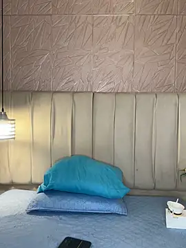 Chatroom XXX en direct de hannahst_