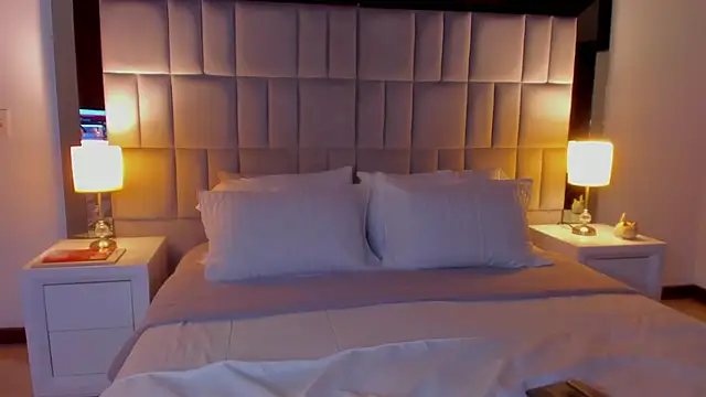 Chatroom XXX en direct de Tiffanyy_Lam