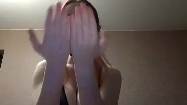 velyraxis' Live XXX Chat