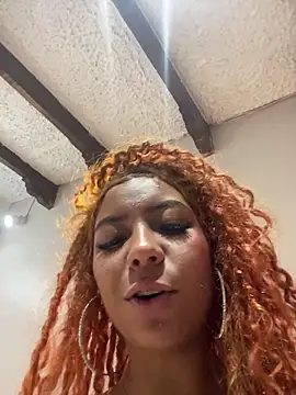 Chatroom XXX en direct de ThePrettyTiana