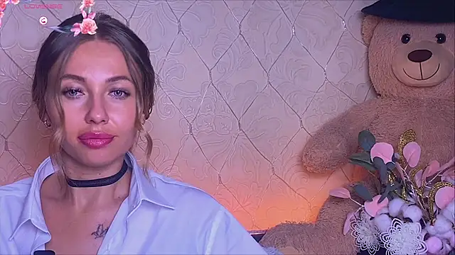 Онлайн чат XXX AngelEnigma