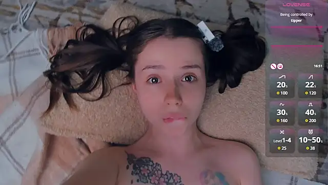 DominikaElisn Live XXX chat