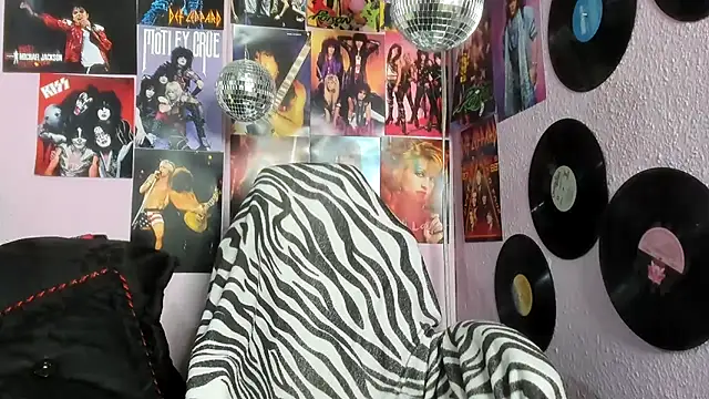 Chatroom XXX en direct de Avril_Maria