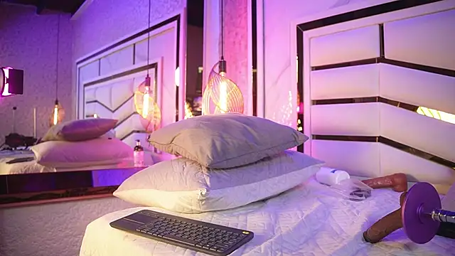 luciana_agudelo élő XXX-chatje