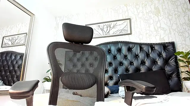 Lander_Cruz's Live XXX Chat