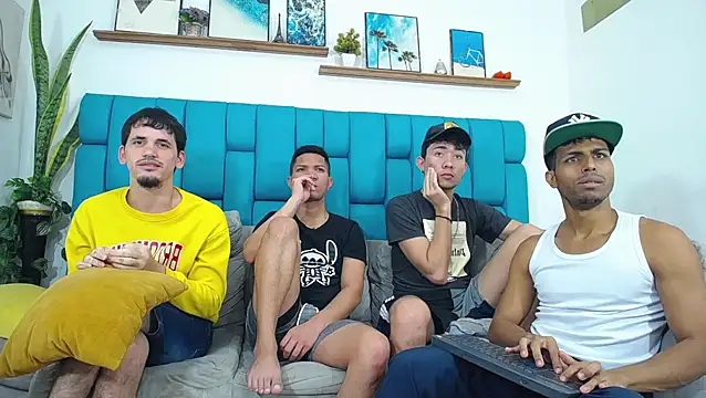 Chat XXX en directo de Interracial_Snow_Bunny