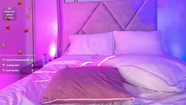 دردشة KaattyDoll الجنسية المباشرة