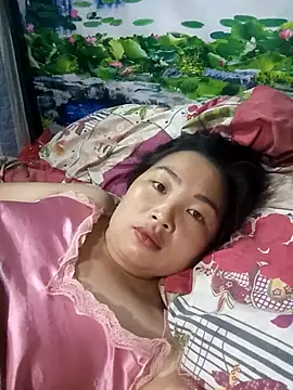 Huemy098 网络视讯表演