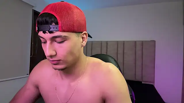 CHRIS_MORGAN1 Live XXX-Chat