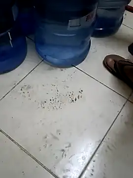 ConvoyedSubgroup Adlı Modelin Web Kamerası Şovu