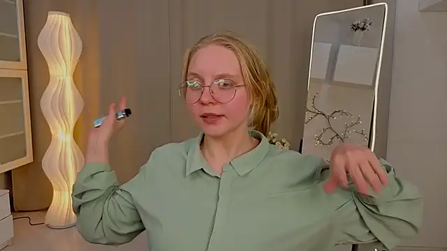 Chat +18 de AlicaCohill ao vivo