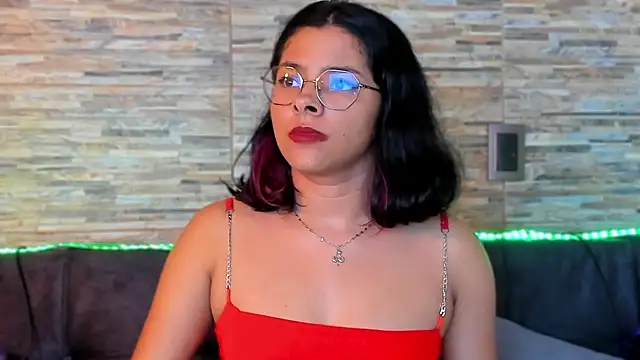 nath_redrex Adlı Modelin Canlı XXX Sohbeti