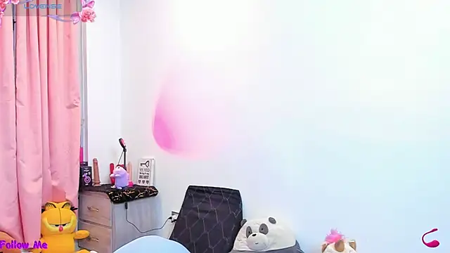 SophieRossi Live XXX Chat