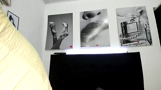 LinaBrowm Adlı Modelin Canlı XXX Sohbeti