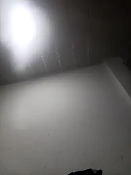 XXX chat uživo modela Ariell_Kieran