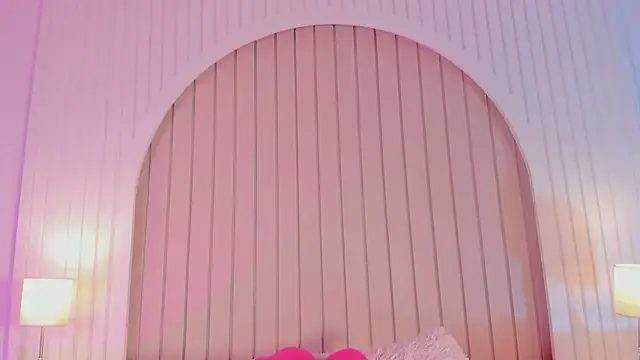 ameliiaa_smith Adlı Modelin Canlı XXX Sohbeti