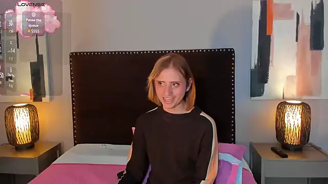 seraphine_star webkamerás műsora