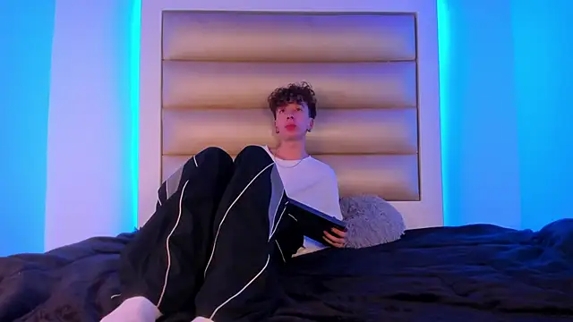 dante_sk Show in webcam