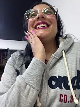 Shasa_8 Adlı Modelin Canlı XXX Sohbeti