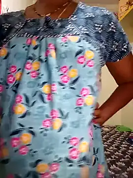 Kavya5500 Chat XXX in diretta